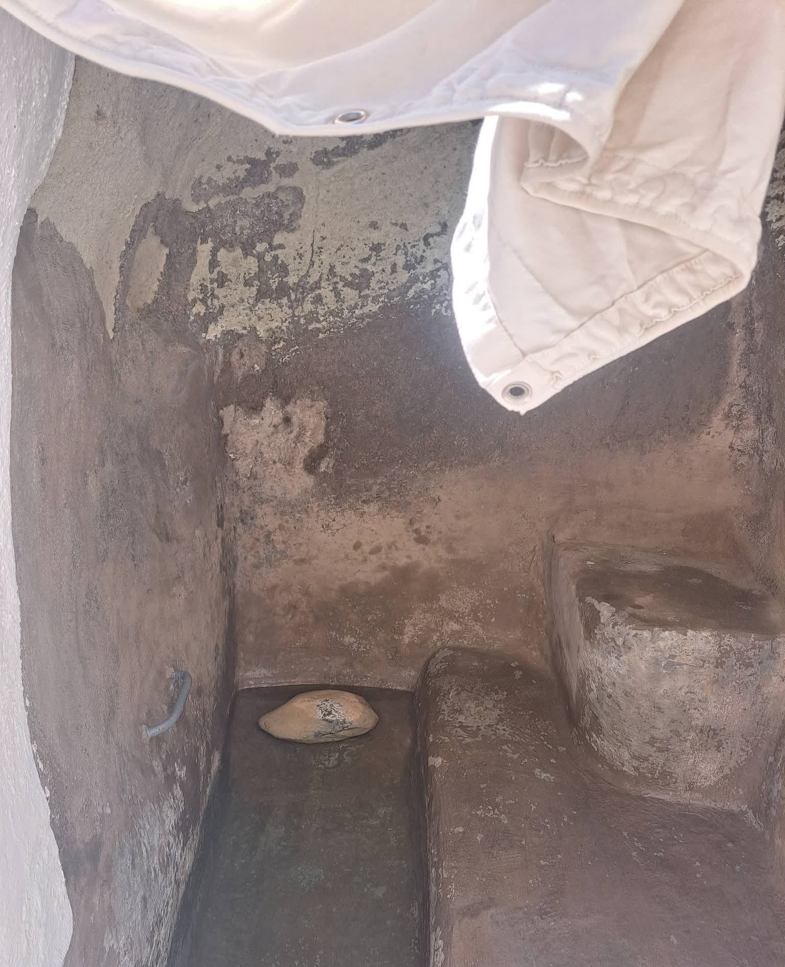 Le Terme di Cavascura scavate nella roccia — 4